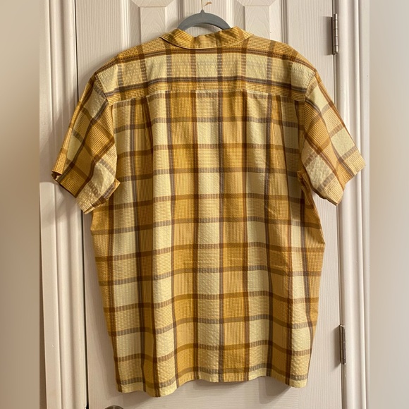 Patagonia Puckerware Shirt, Men's Size:XL Yellow, Orange and Brown, Like New - Picture 5 of 8